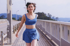 佳子写真,记录青春时光的美好瞬间